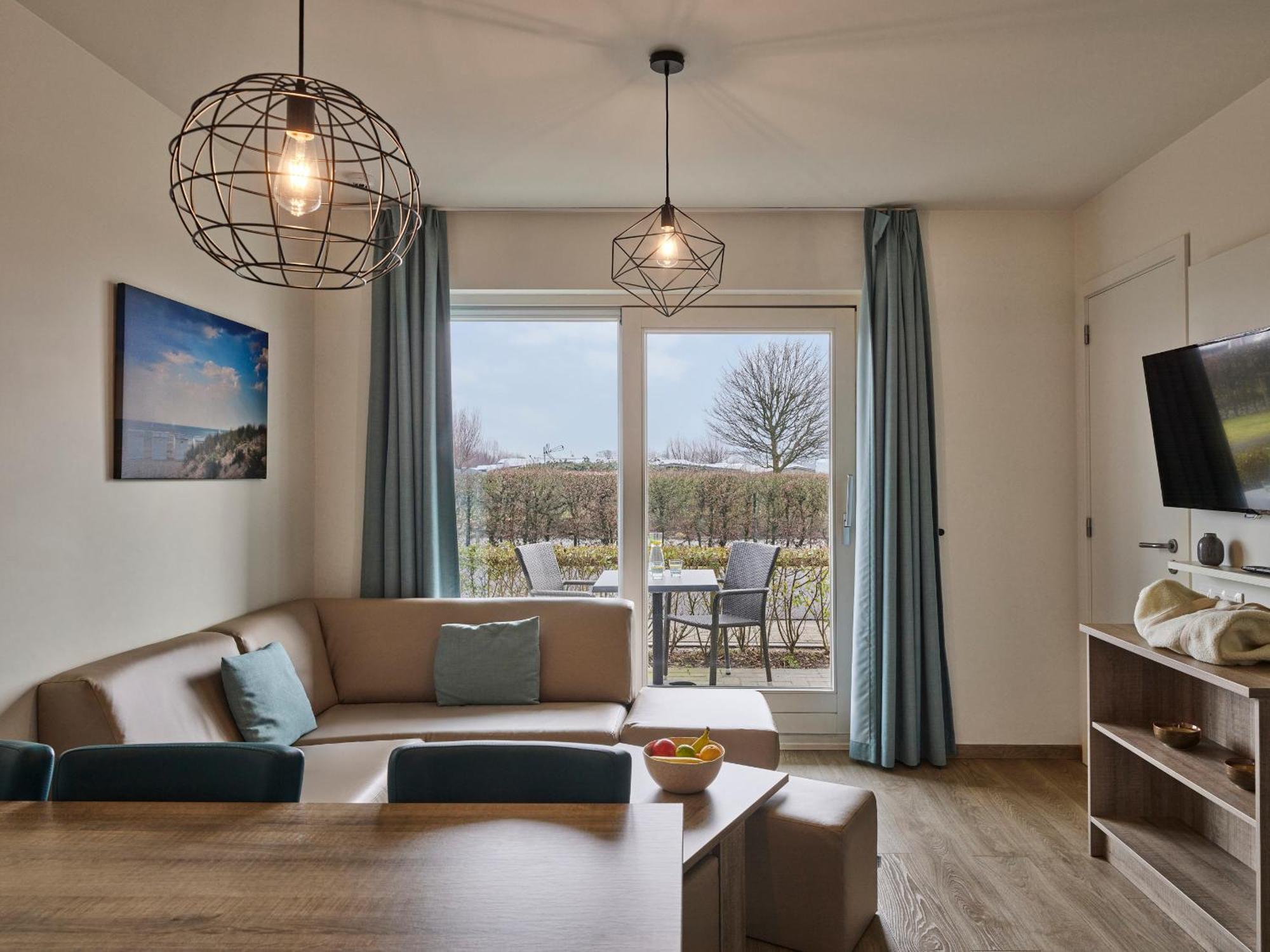 Holiday Suites ניופורט מראה חיצוני תמונה